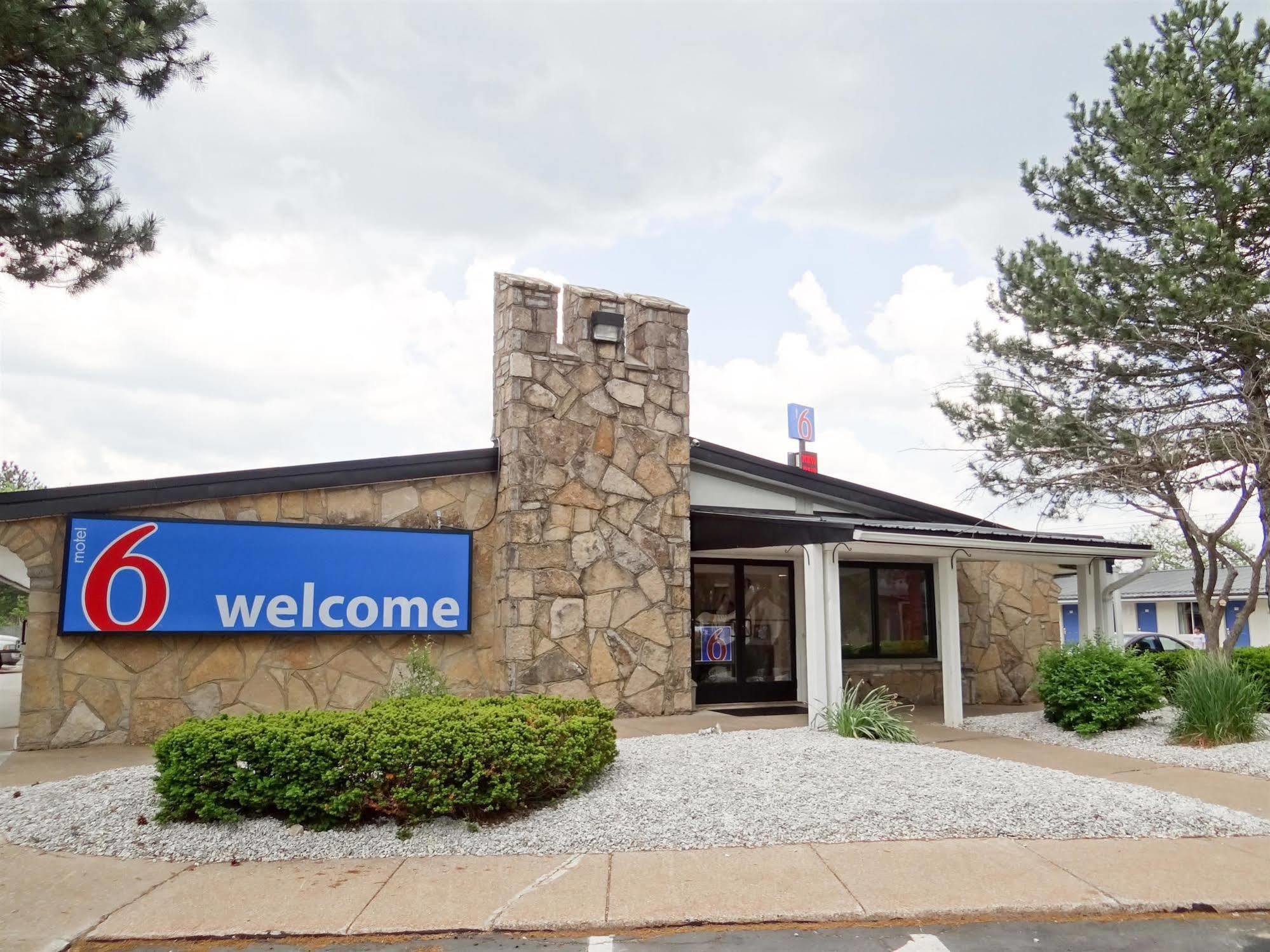 Motel 6-Erie, Pa Kearsarge Exterior photo